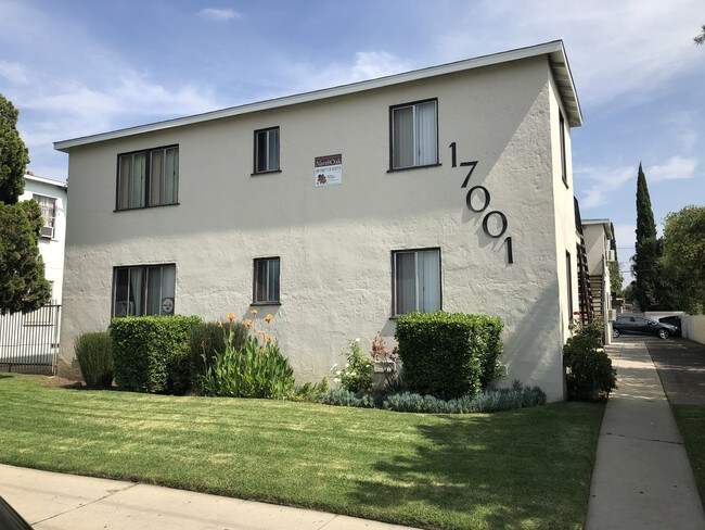 Building Photo - 17001 Vanowen St, Van Nuys, CA 91406