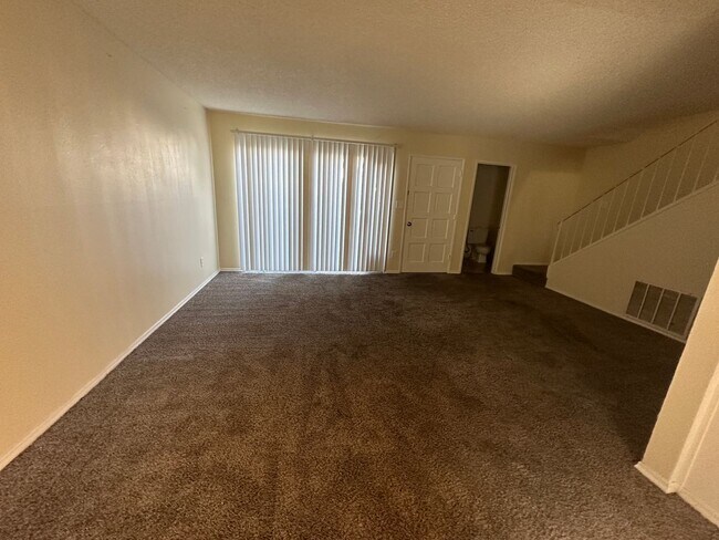 Building Photo - 3333 El Encanto Ct