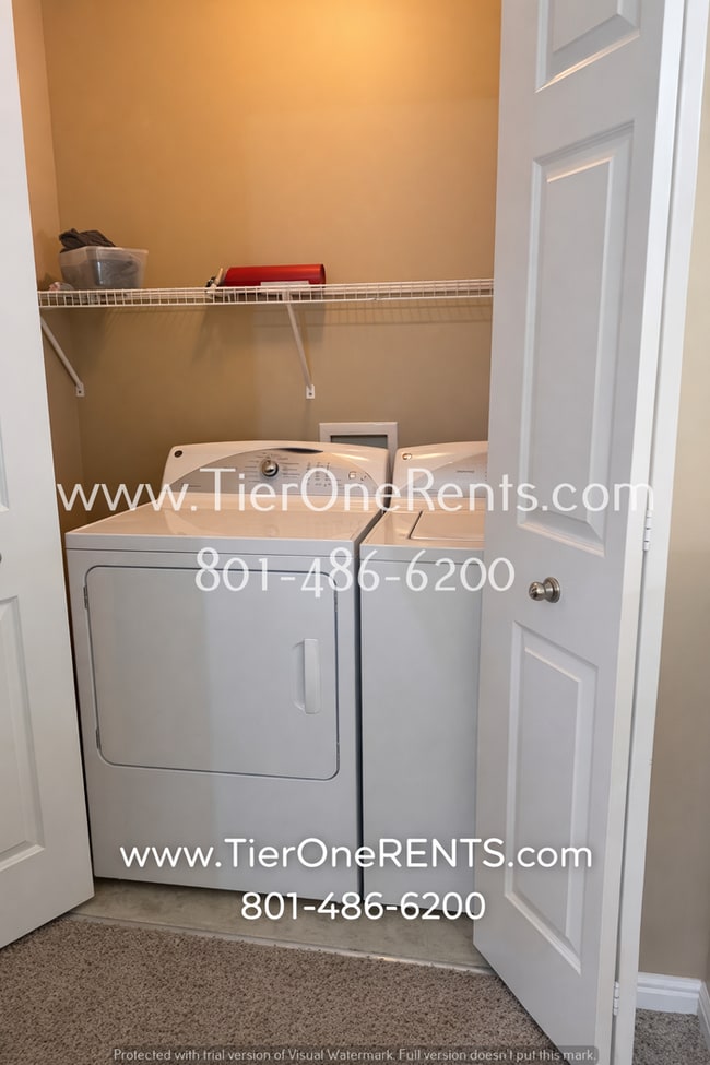 Building Photo - NO DEPOSIT option available for qualified renters!