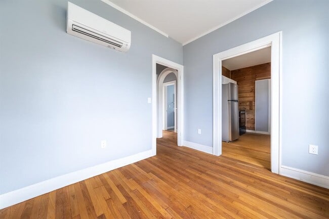 Building Photo - 3111 Grooms St