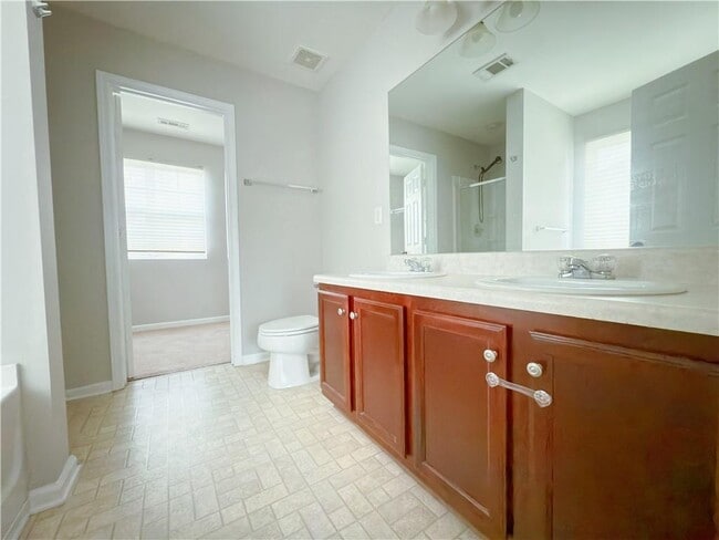 Building Photo - 3998 Cutler Donahoe Way