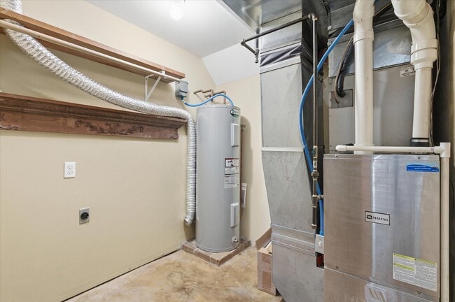 Building Photo - 102 N Gaw St