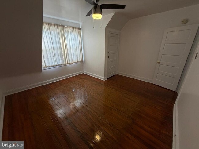 Building Photo - 1535 Willow St