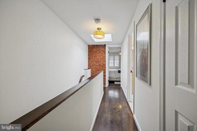 Building Photo - 2222 Kater St