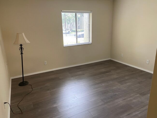 guest bedroom - 171 Springwood Cir