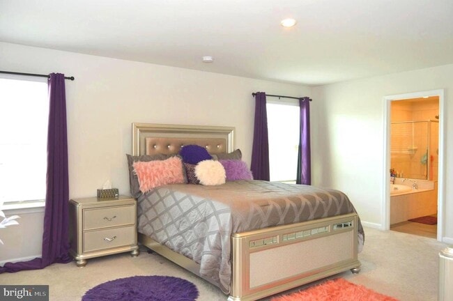 Building Photo - 5520 Ivy Hill Dr