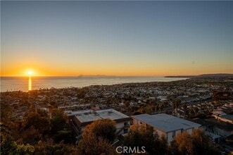 Building Photo - 307 E Avenida Cordoba