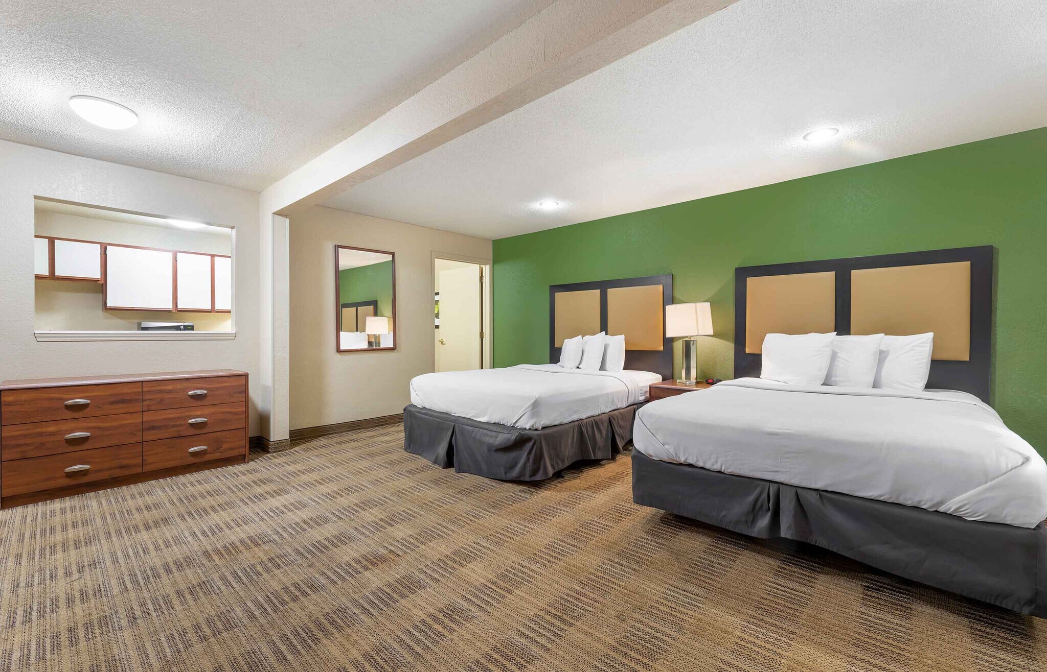 Building Photo - Furnished Studio-Fort Worth - Southwest