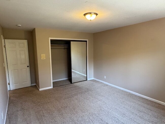 Building Photo - Massive 3-Bedroom El Cerrito Home Minutes ...