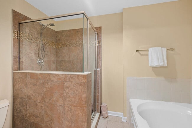 Building Photo - 265 Atlantis Cir