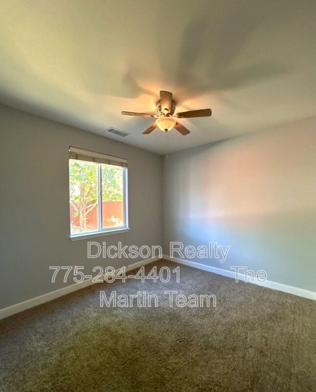 Building Photo - 2065 Long Hollow Dr