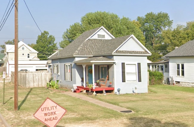 Building Photo - Cute 3BR Wellington bungalow