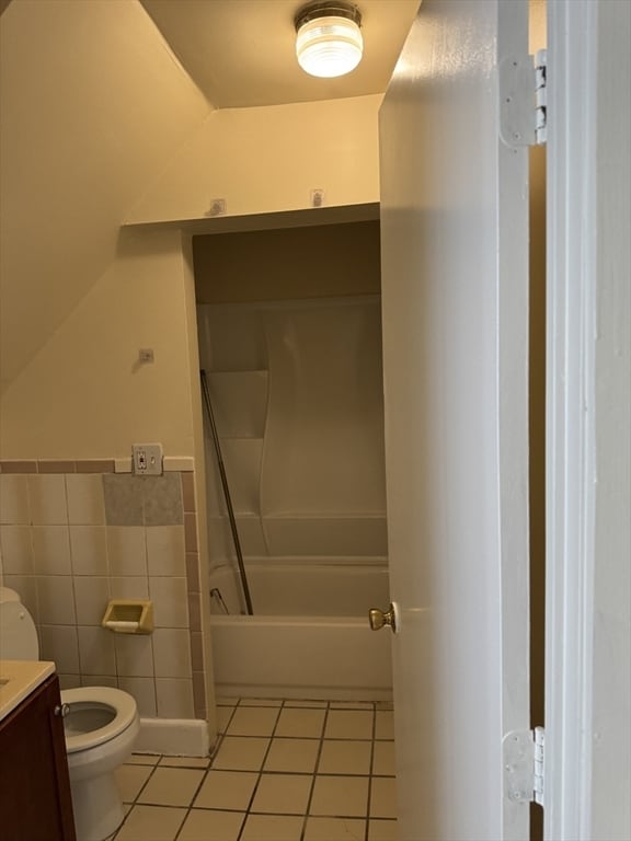 Building Photo - 31 Moreland St