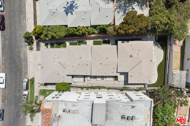 Building Photo - 7127 Ramsgate Ave