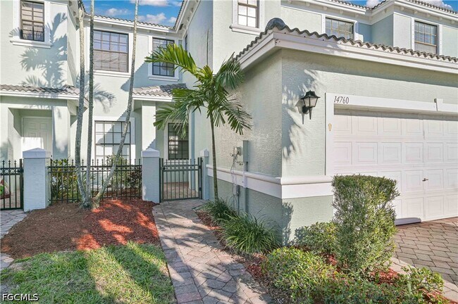 Building Photo - 14760 Pinnacle Pl