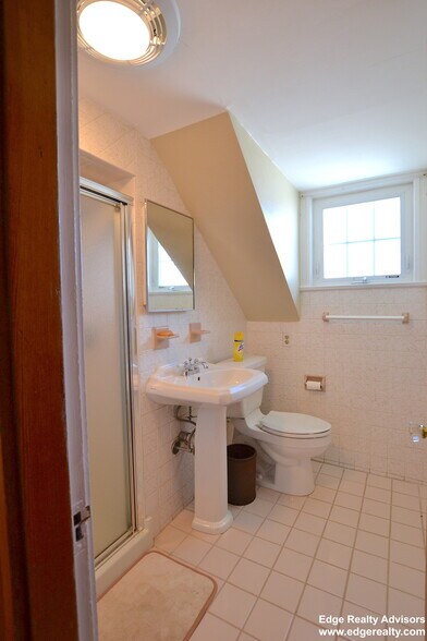 Building Photo - 48 Trapelo St