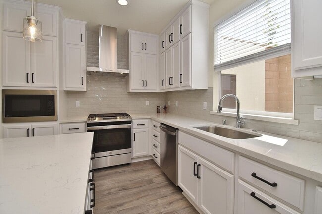 Building Photo - Beautiful 3-bedroom home in Fremont – Built in 2022!