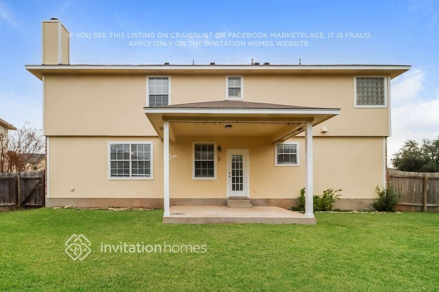 Building Photo - 1635 Abbey Ln