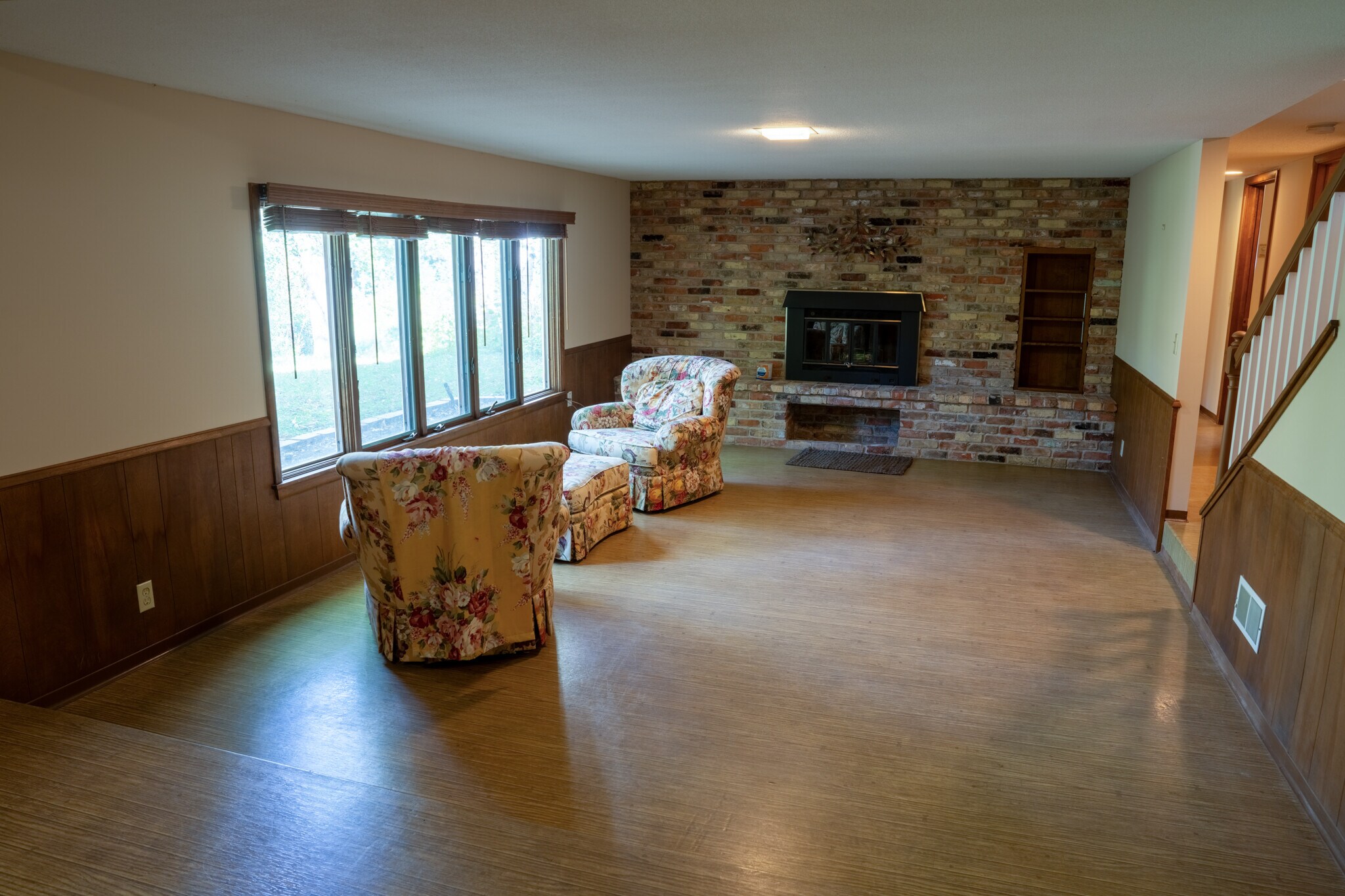 Building Photo - 593 Rice Creek Ter NE