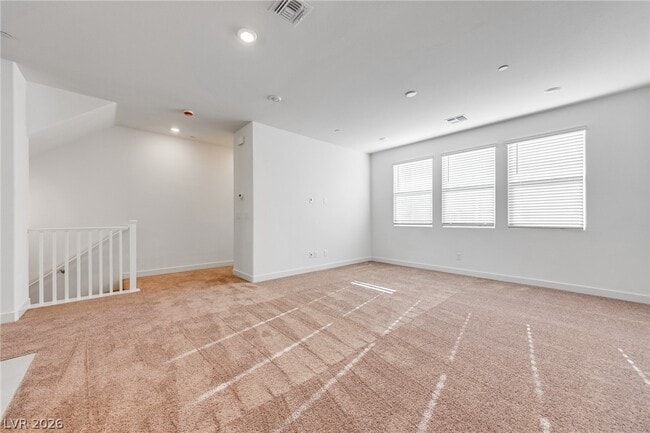 Building Photo - 5838 Kips Bay St