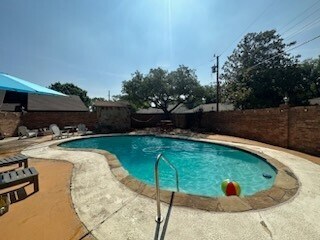 Building Photo - 7178 Rolling Fork Dr