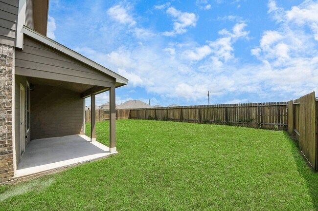 Building Photo - 15837 Roberto Clemente Ct