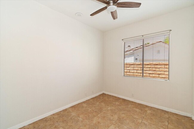 Bedroom 2 - 69457 Turnberry Ct