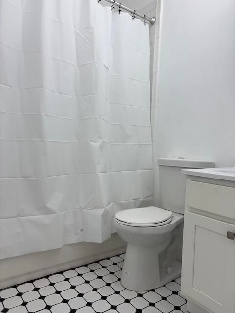 Building Photo - 525 BROADWAY