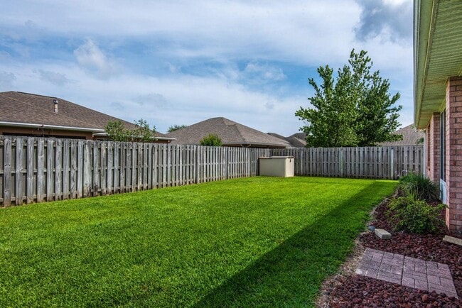 Building Photo - 395 Camden Pass Ln