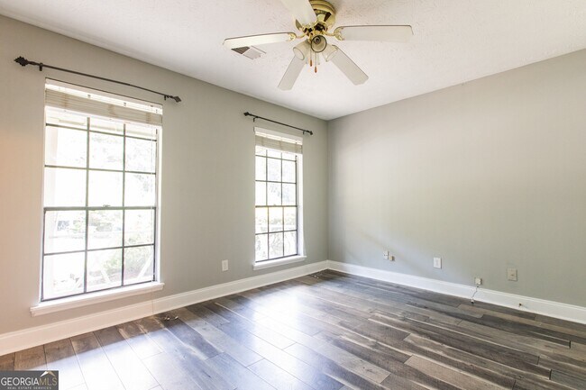 Building Photo - 11030 Indian Village Dr