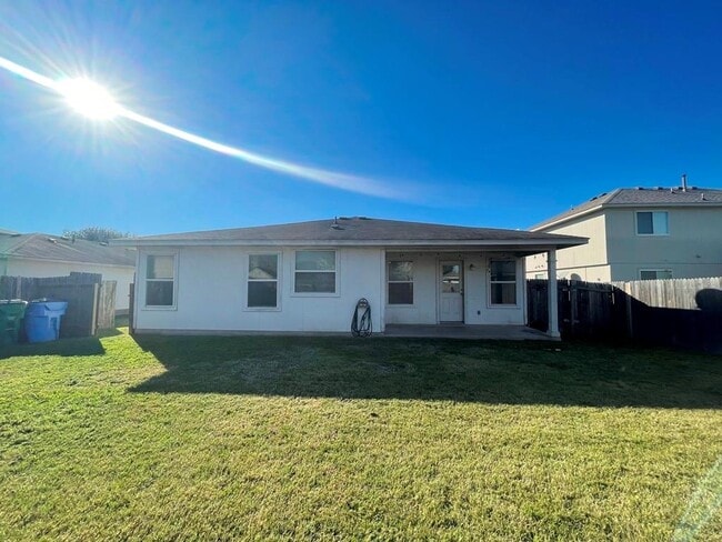 Building Photo - 209 Katy B Ln