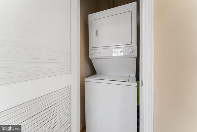 Building Photo - 2804 Moores Plains Blvd