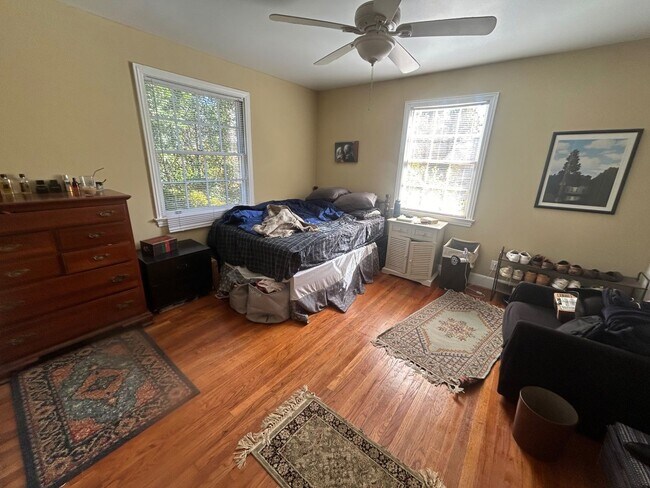 Building Photo - 4826 Kilbourne Rd