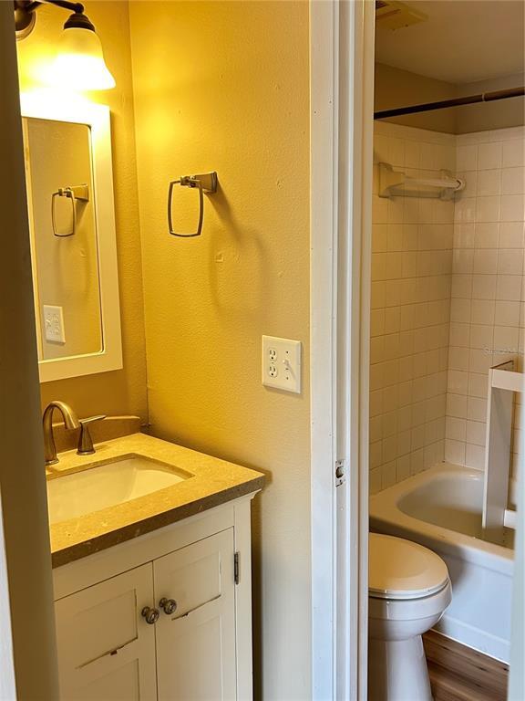 Building Photo - 1103 Cypress Gardens Blvd