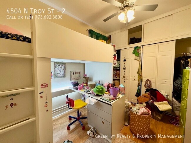 Building Photo - 4504 N Troy St