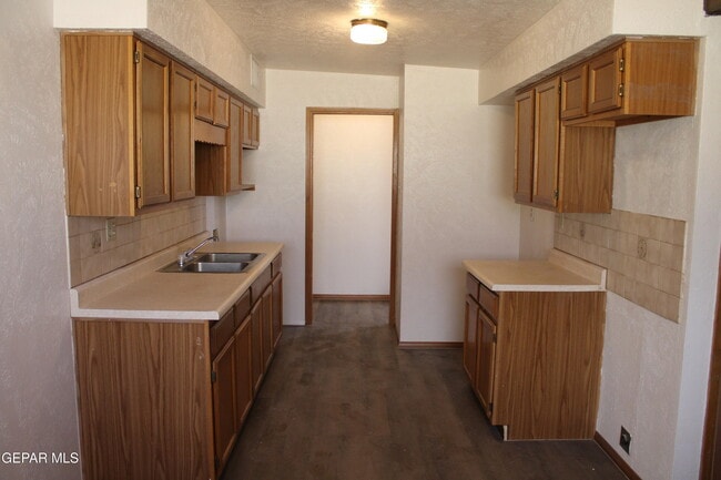 Building Photo - 5229 Cornell Ave