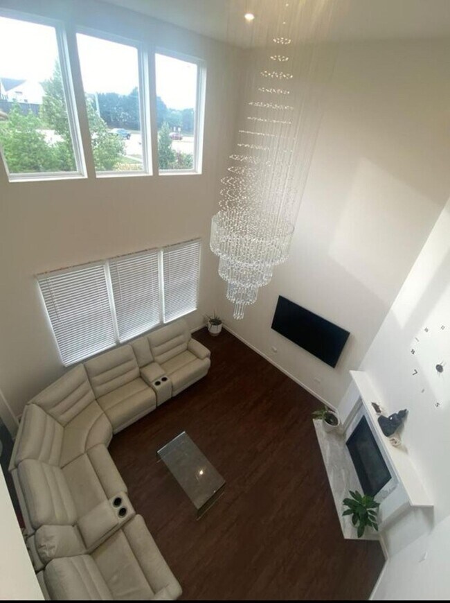 Building Photo - 3607 Ambrosia Dr