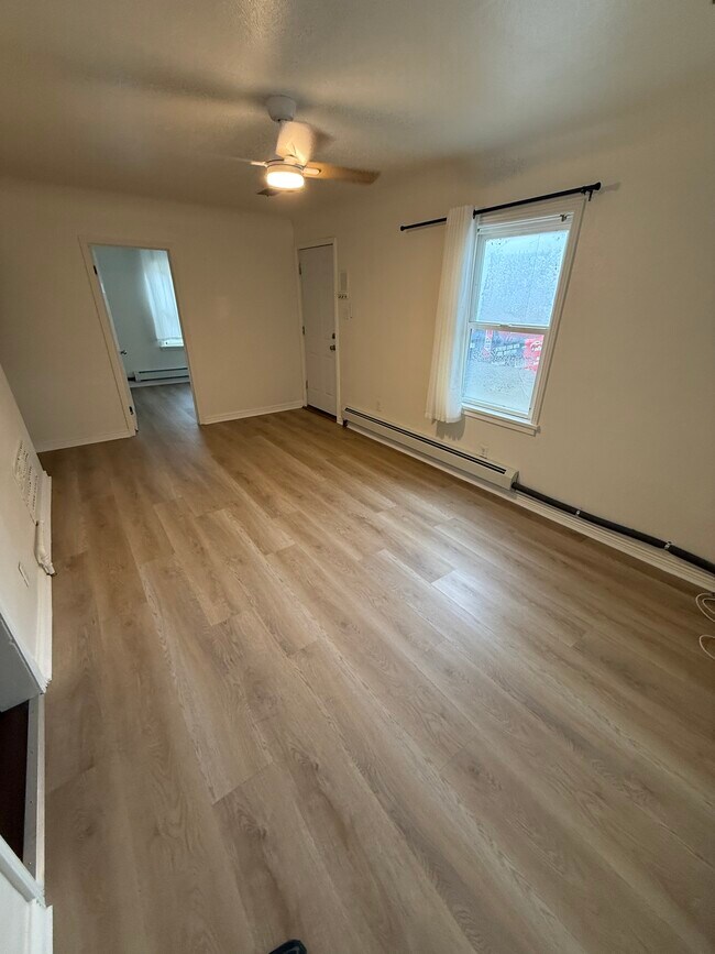 Building Photo - 1226 Pleasant Acres Dr