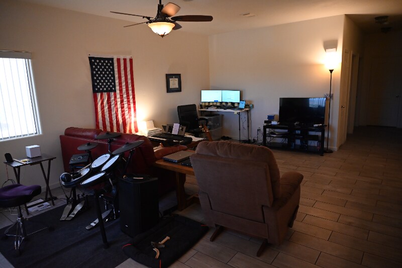 Building Photo - 457 Turtleback Rd