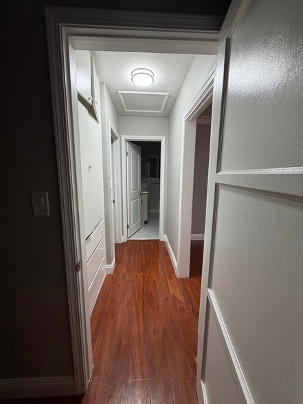 Hallway/Closets - 1483 Allison Ave