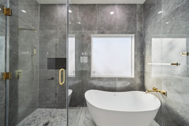 Building Photo - 75 Wick Willow Rd