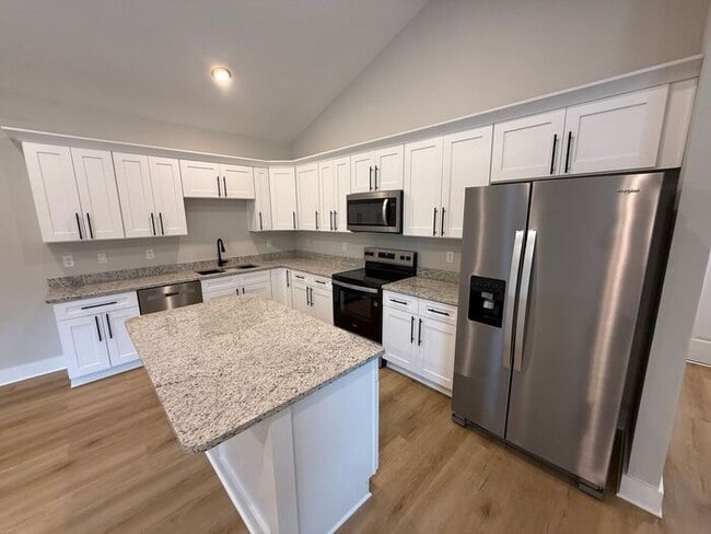 Building Photo - Milton - Avalon Beach - 3 bedroom, 2 bathroom