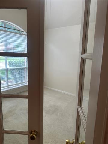 Building Photo - 715 Wheaton Ct