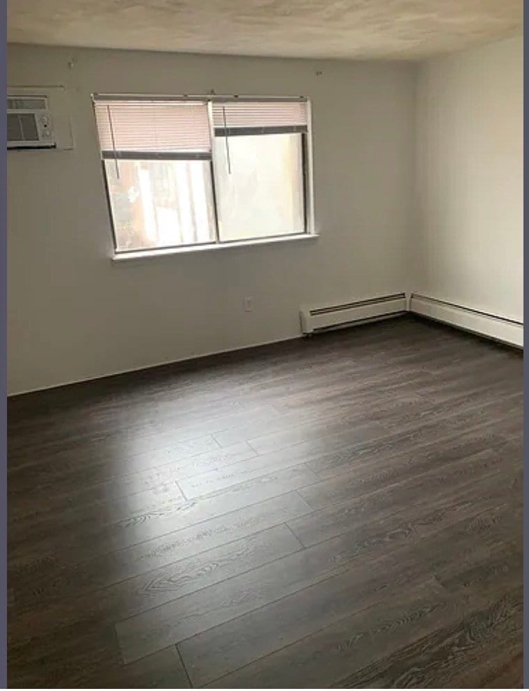 Building Photo - 121 Whipple St