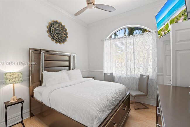 Building Photo - 16601 SW 87th Ct