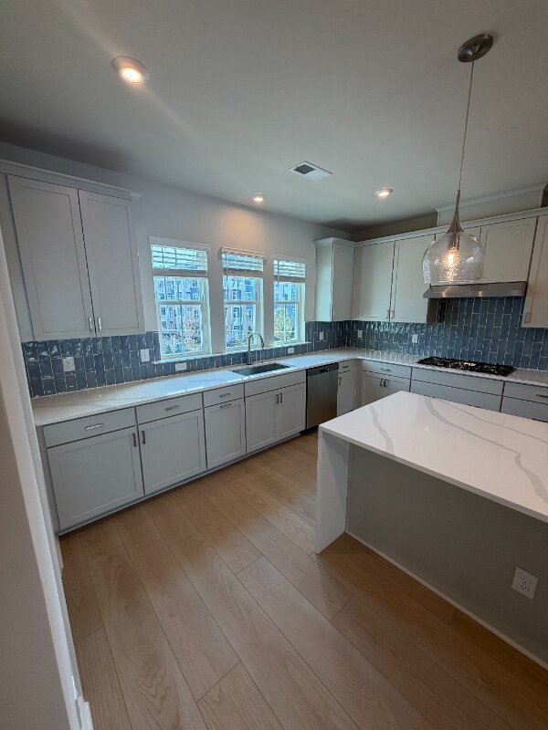 Building Photo - 1044 Zelkova Ln