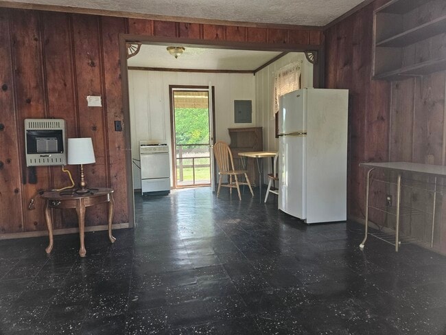 Building Photo - 16380 MO-17