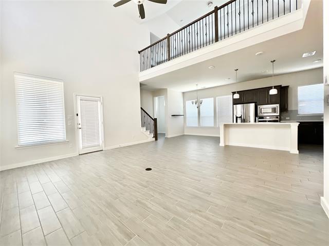 Building Photo - 991 Sprangletop St