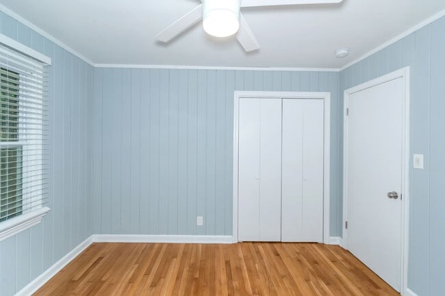 Building Photo - Don’t Miss Out! Look, Lease, and Live Spec...