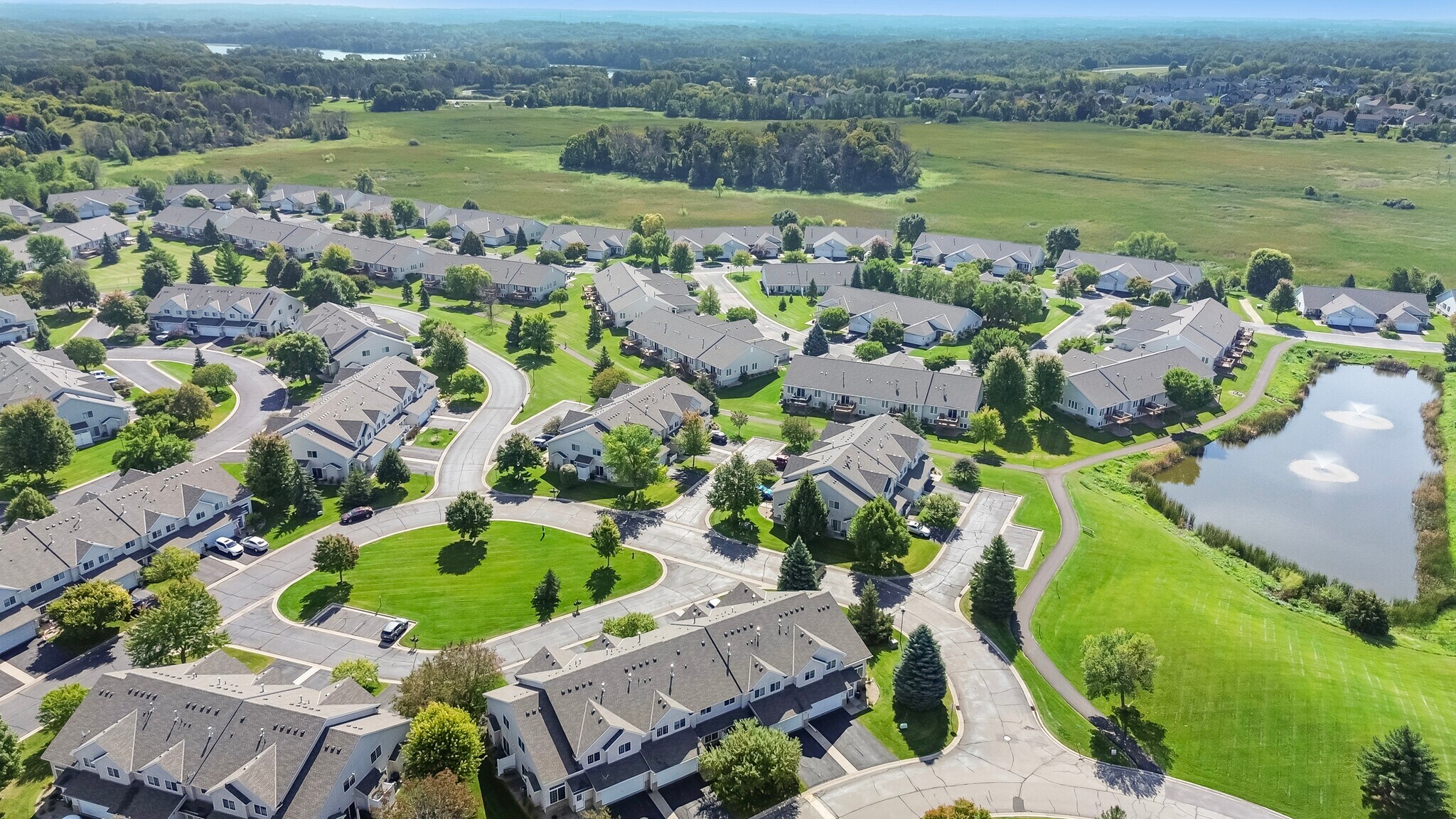 Building Photo - 17303 Wilderness Cir SE